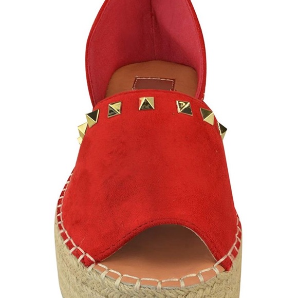 🛌 Beautiful platform sandals with studs details - Picture 4 of 4